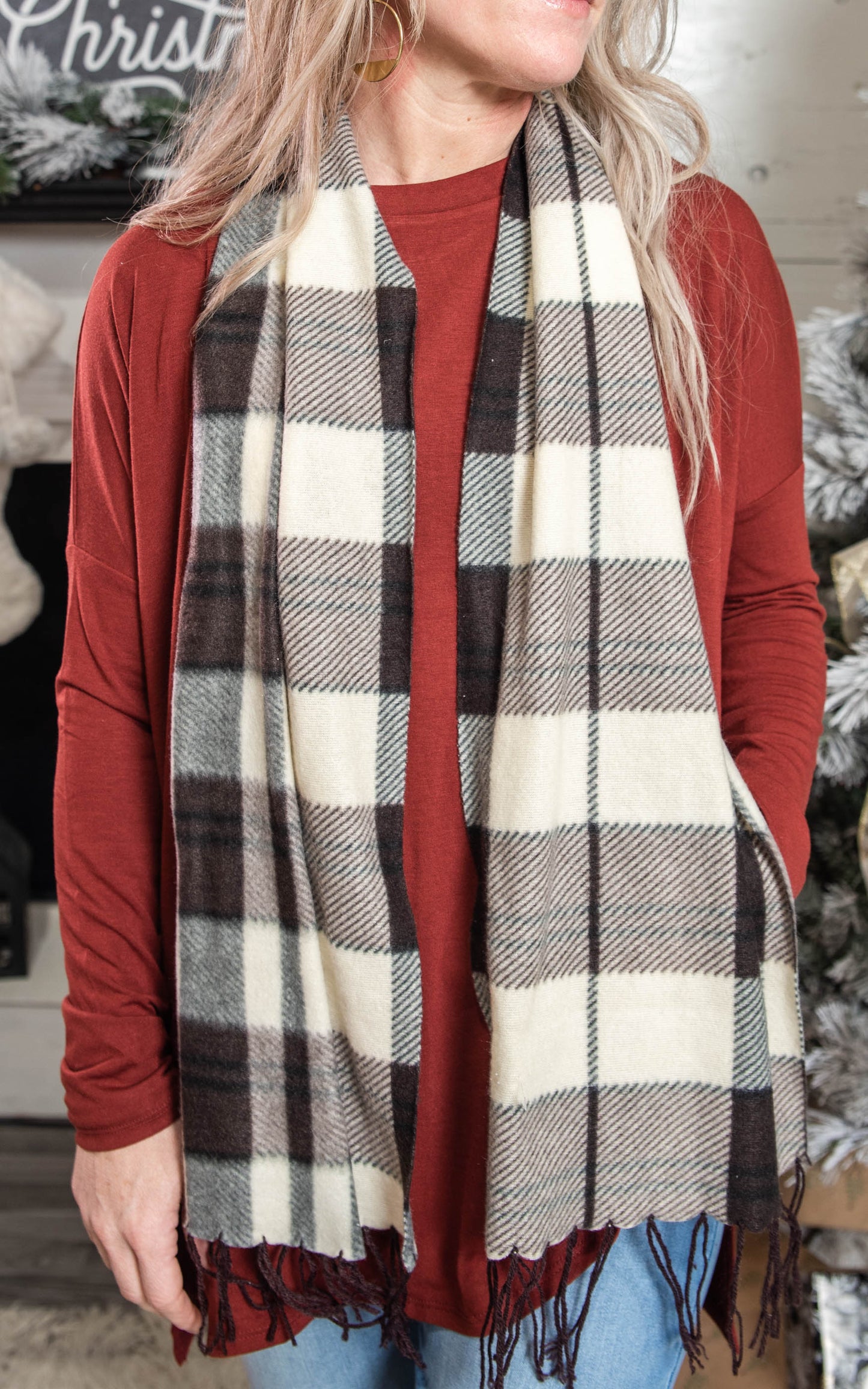 PINK FRIDAY DEAL: Mystery Plaid Soft Scarf