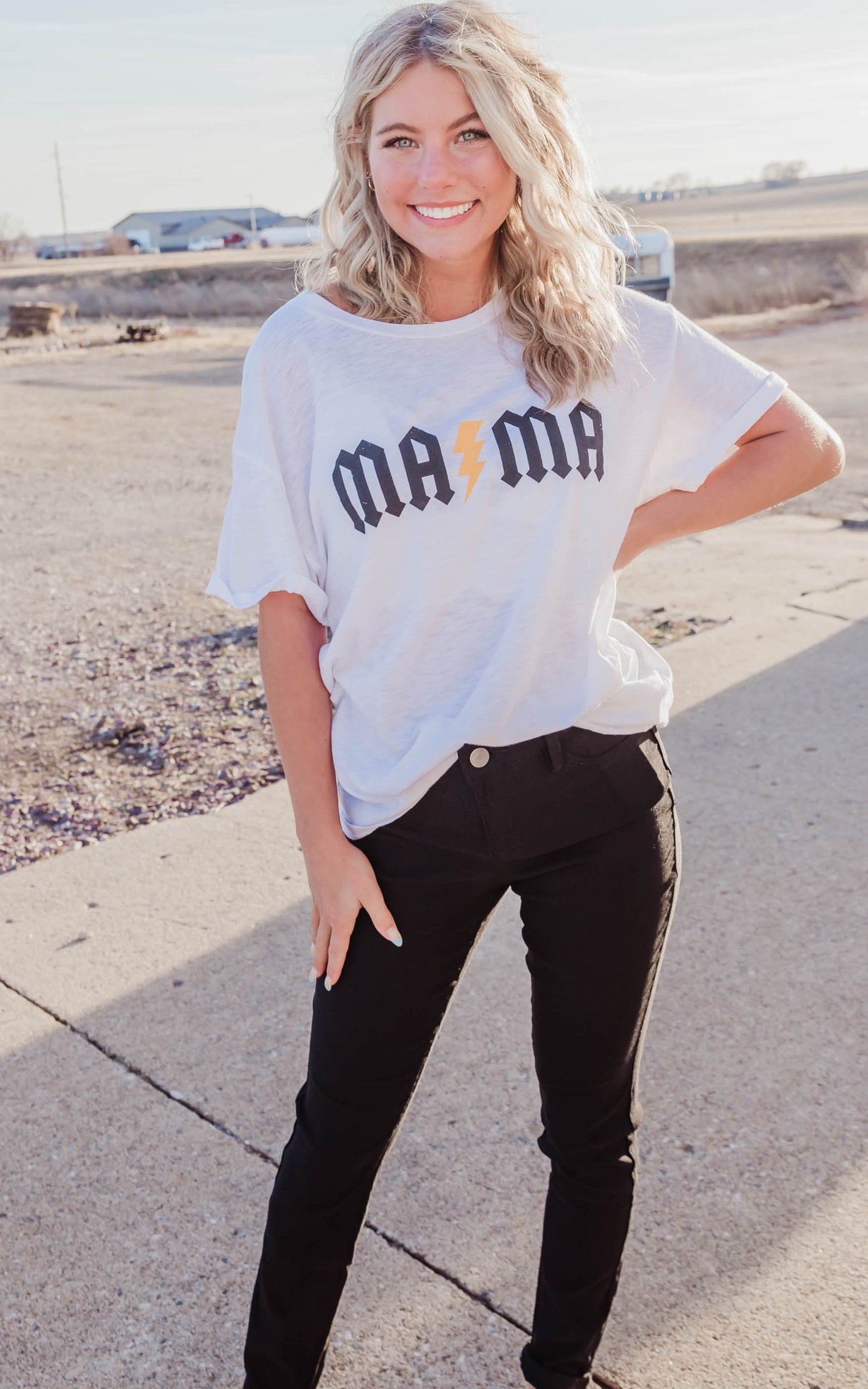 mama lightening bolt t-shirt