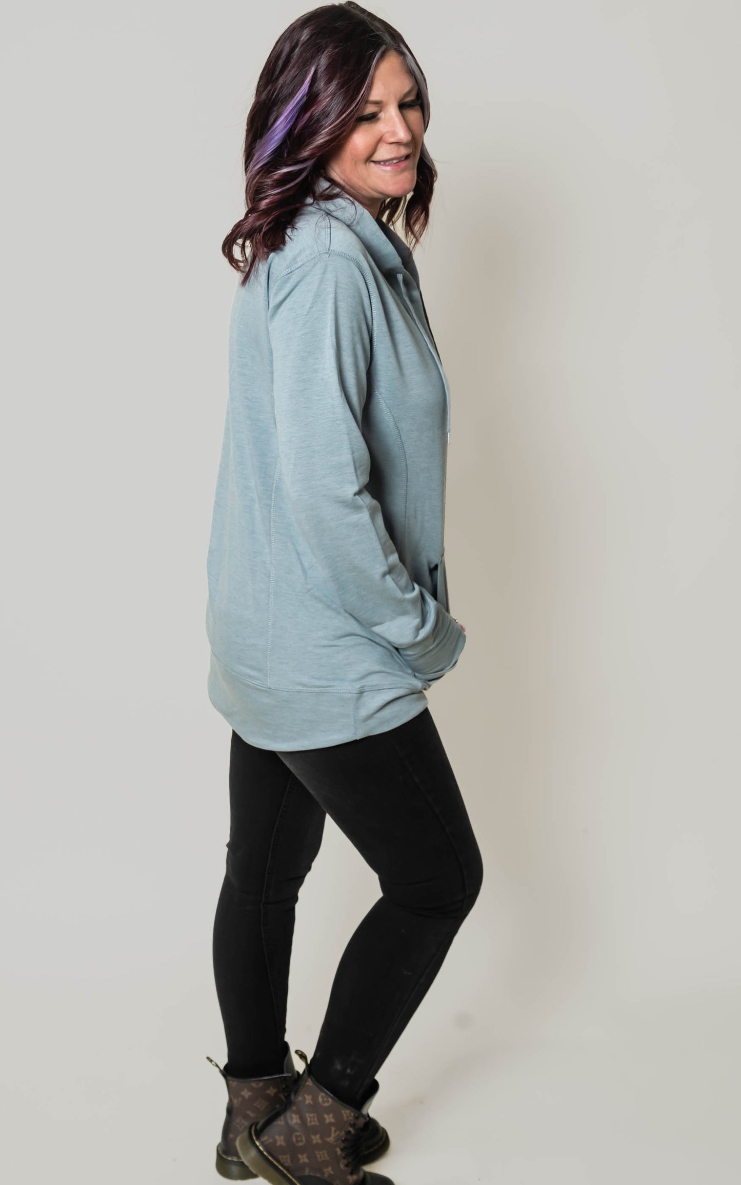 Silver Stretch Snap-Placket Hooded pullover
