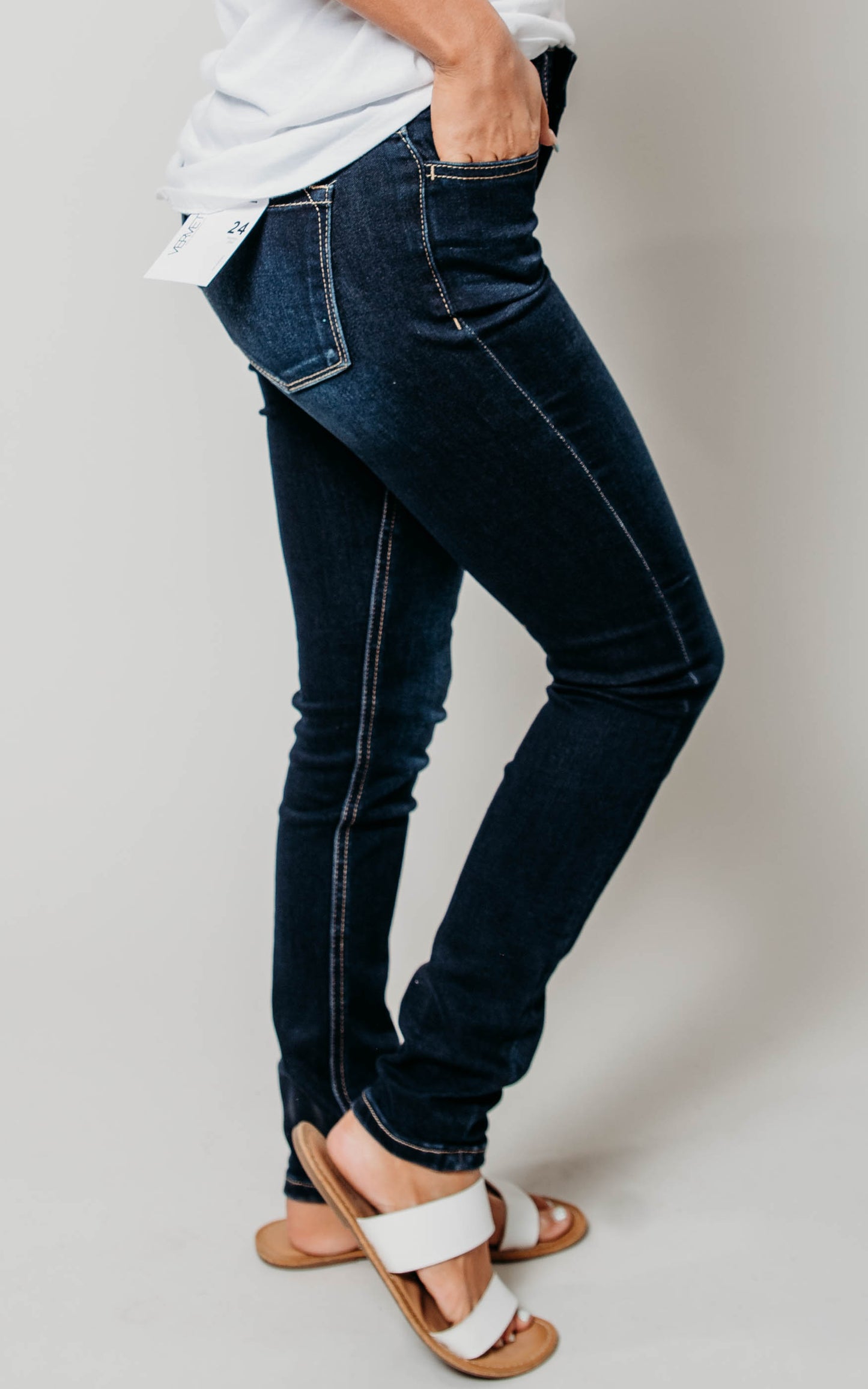 vervet non distressed dark denim