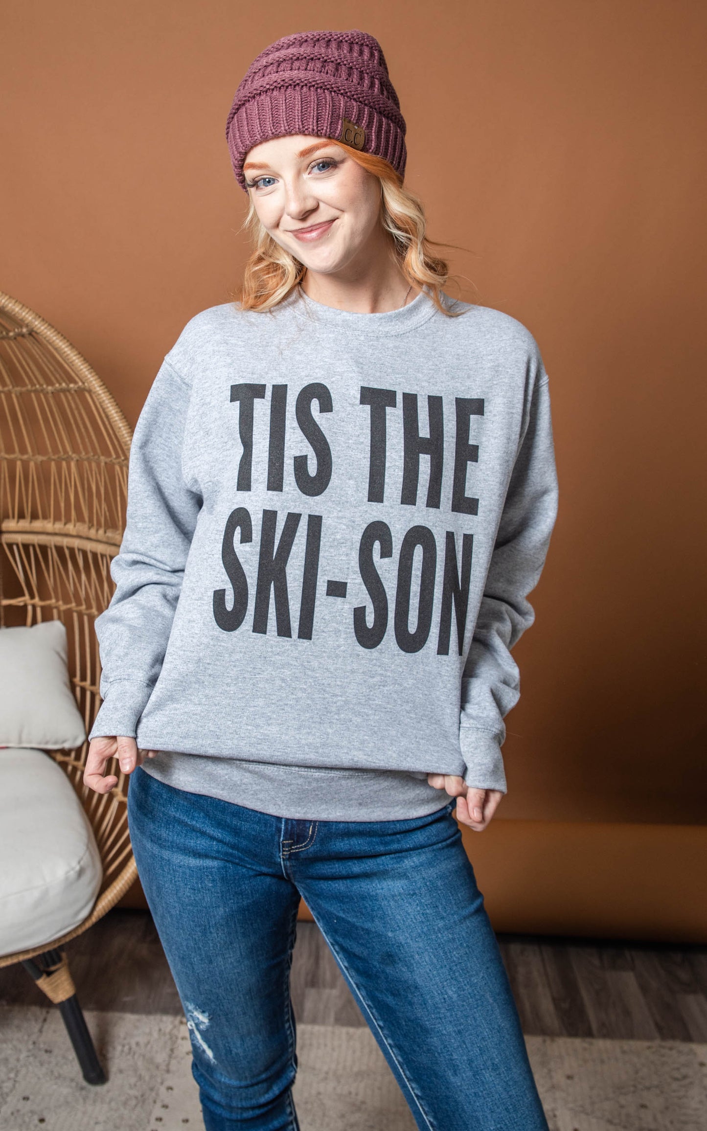 tis the ski-son crewneck