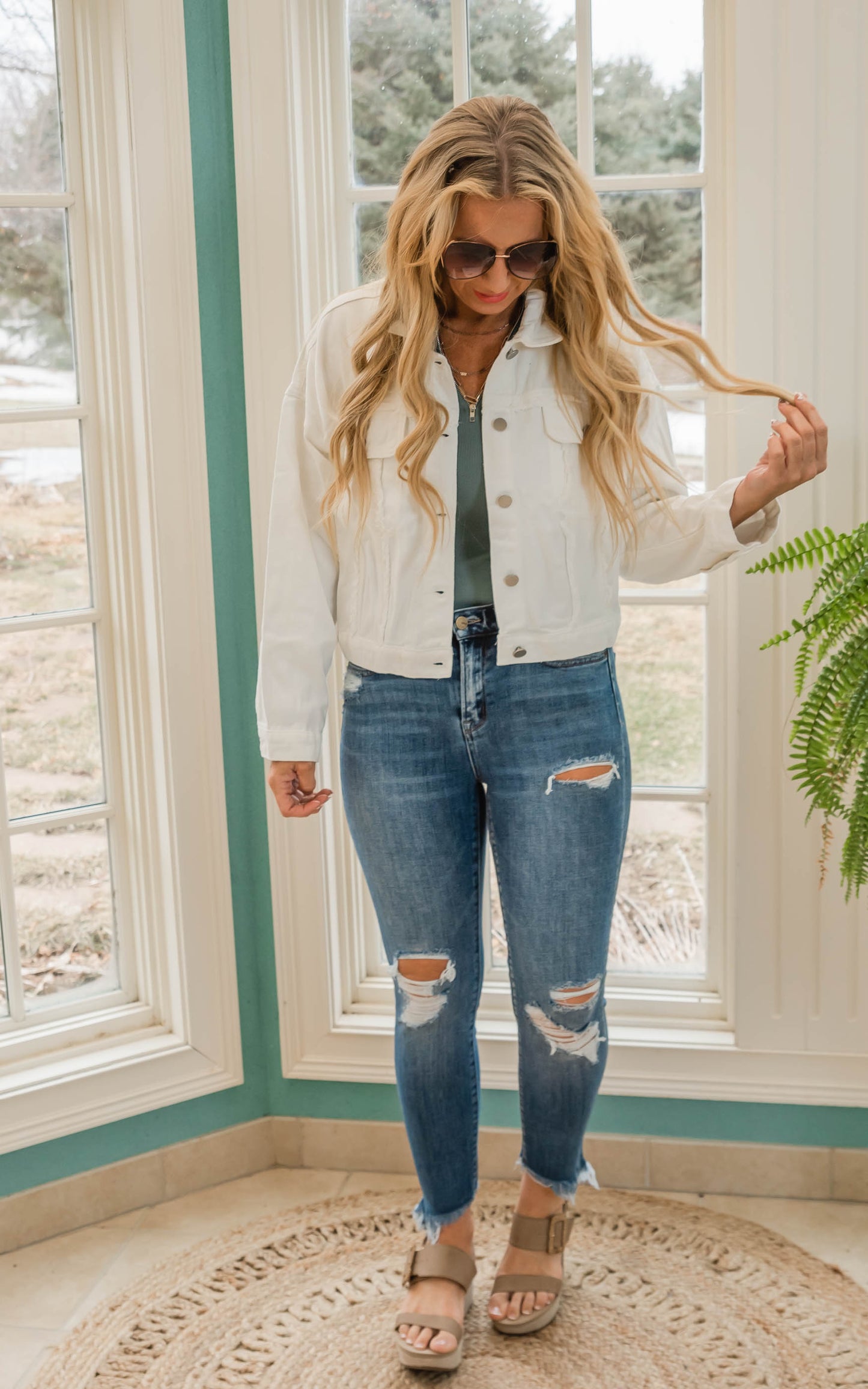WHITE DENIM JACKET