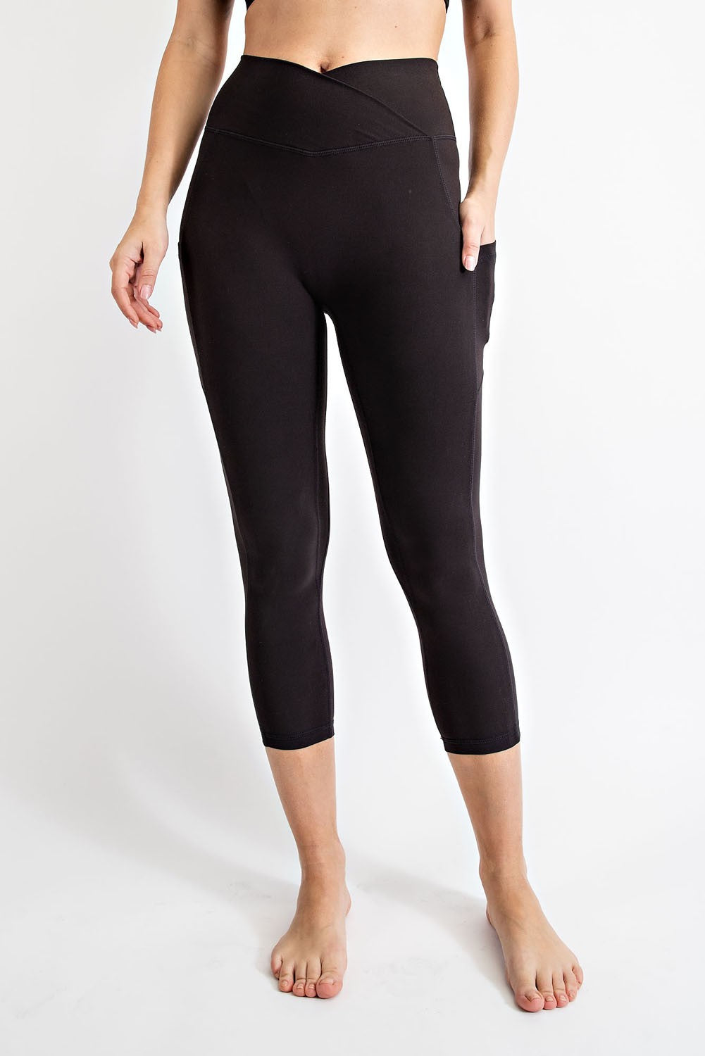 V Waist Capri Length Leggings | Rae Mode