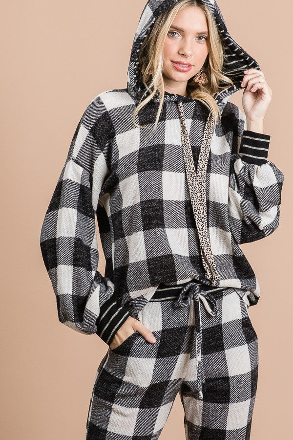 Black & White Buffalo Plaid Drawstring Contrast Hoodie *DEAL - COUPON EXCLUDED*