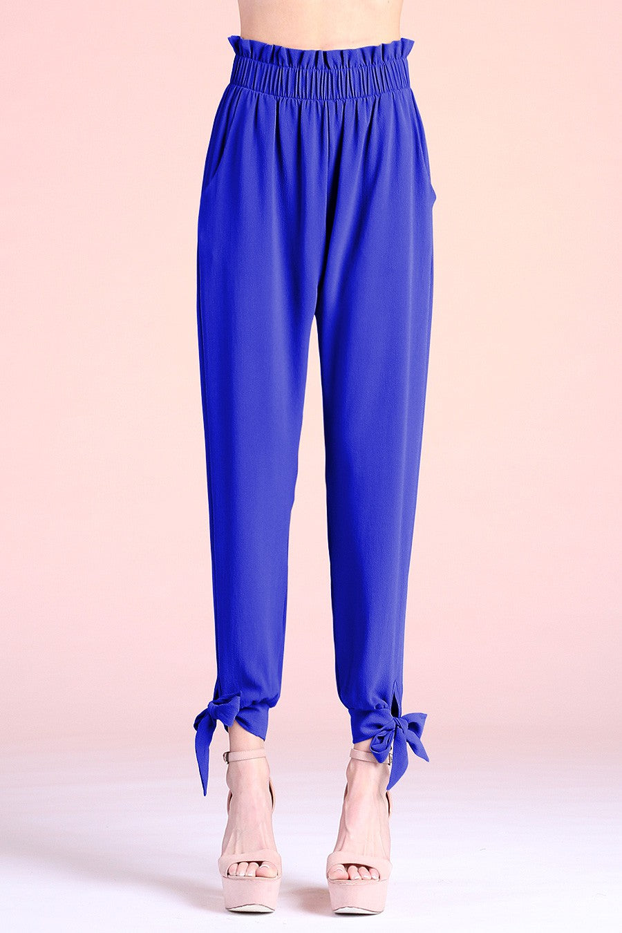 Textured Solid Ruffle Waist Ankle Pants