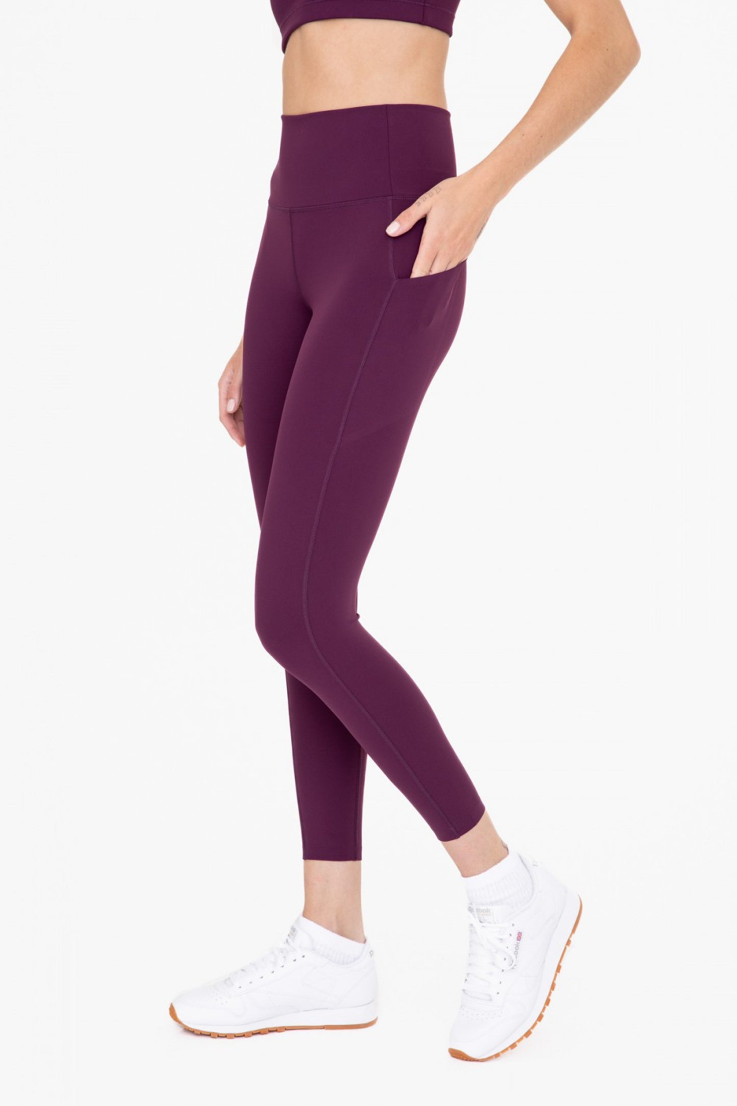 Laser-Cut and Bonded Essential Foldover Highwaist Leggings | Mono B