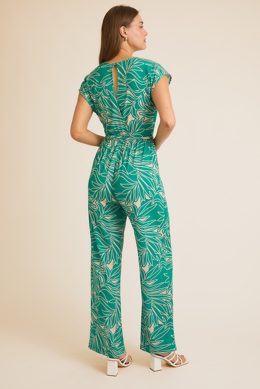 V-Neck Waist Tie Tropical Print Jumpsuit | GILLI *30A JANUARY PREORDER