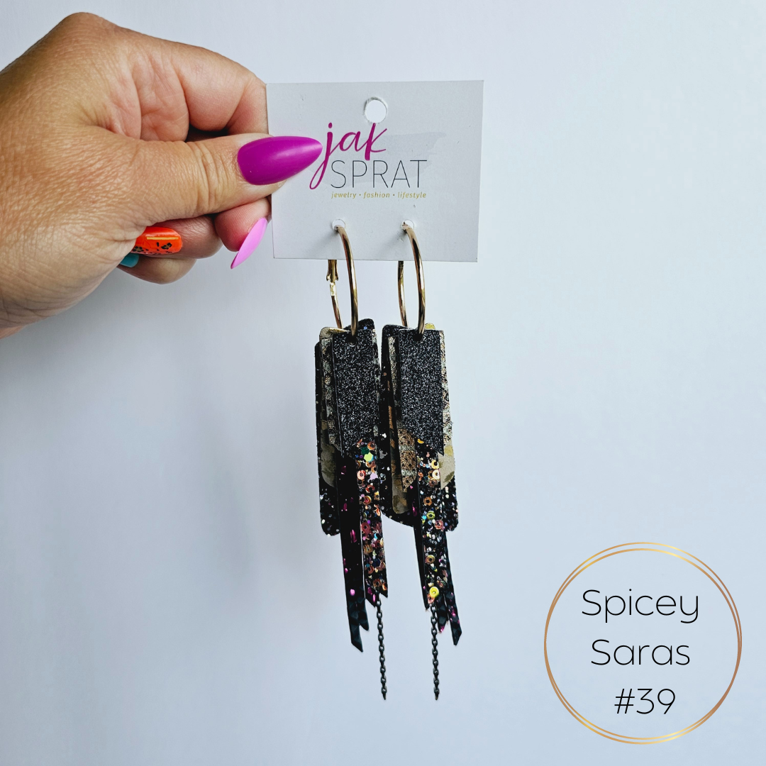 Spicy Saras | Jak Sprat