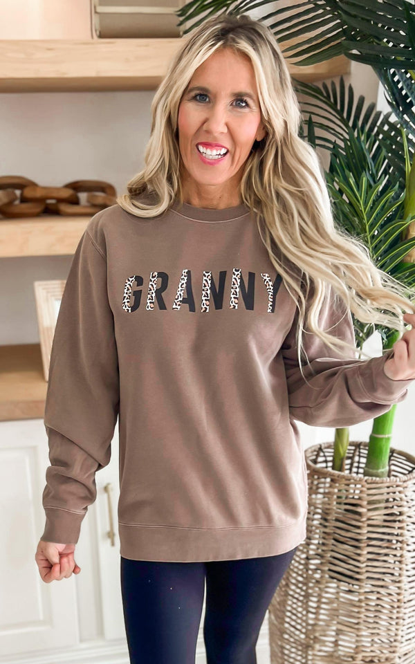Leopard GRANNY Graphic Crewneck Sweatshirt