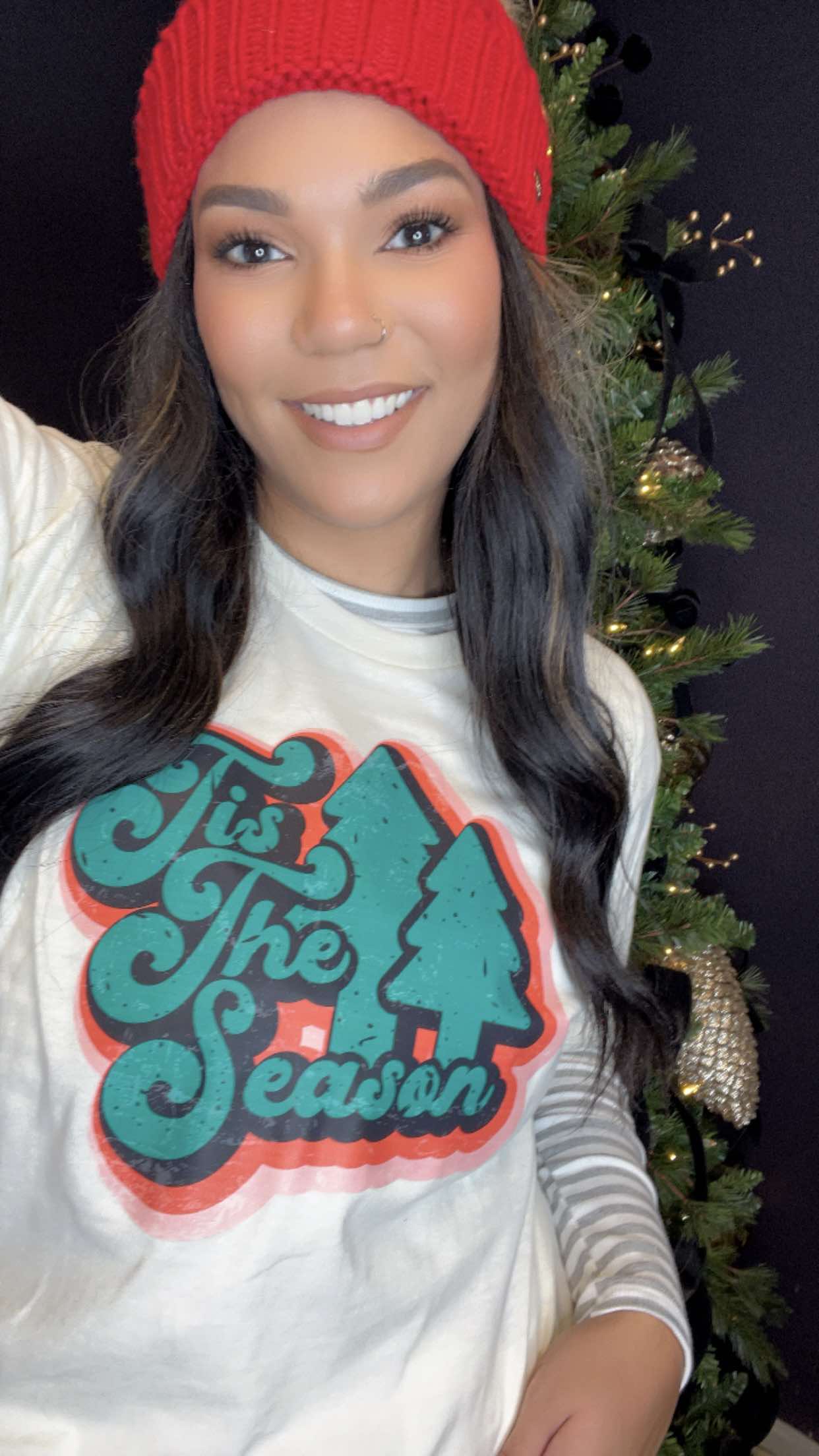 Tis the Season Graphic T-shirt