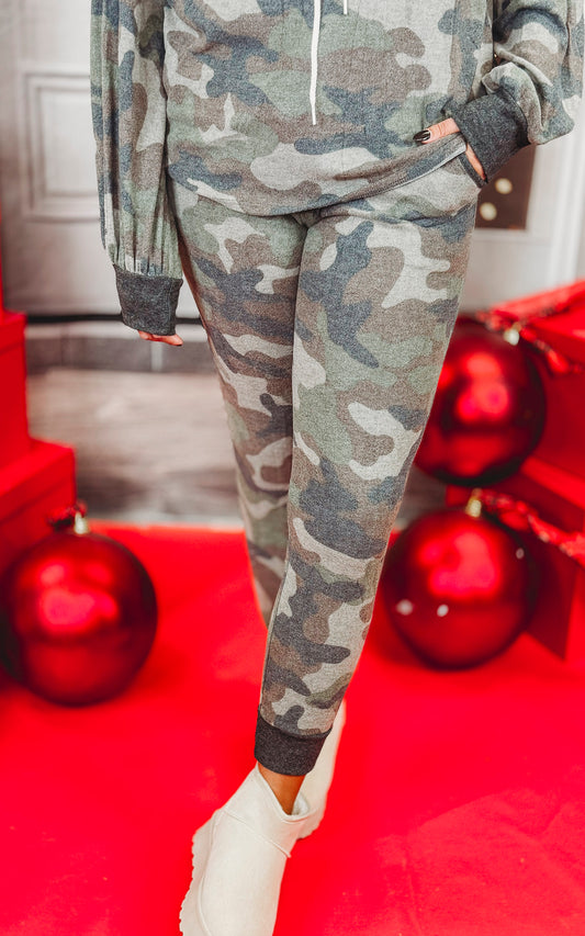 Camo Print Drawstring Jogger Pants*DEAL - COUPON EXCLUDED*