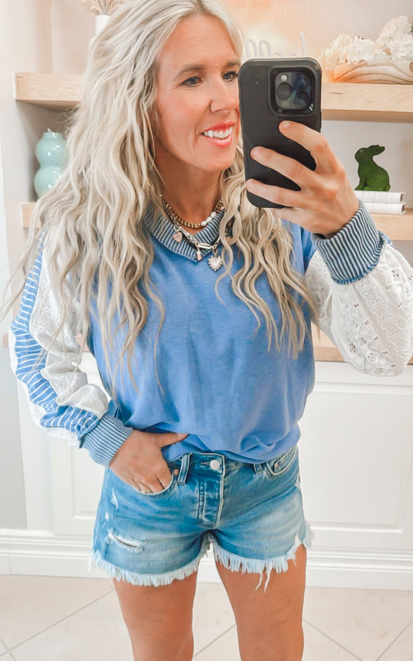 Sweet Colorblock Lace Pullover Top