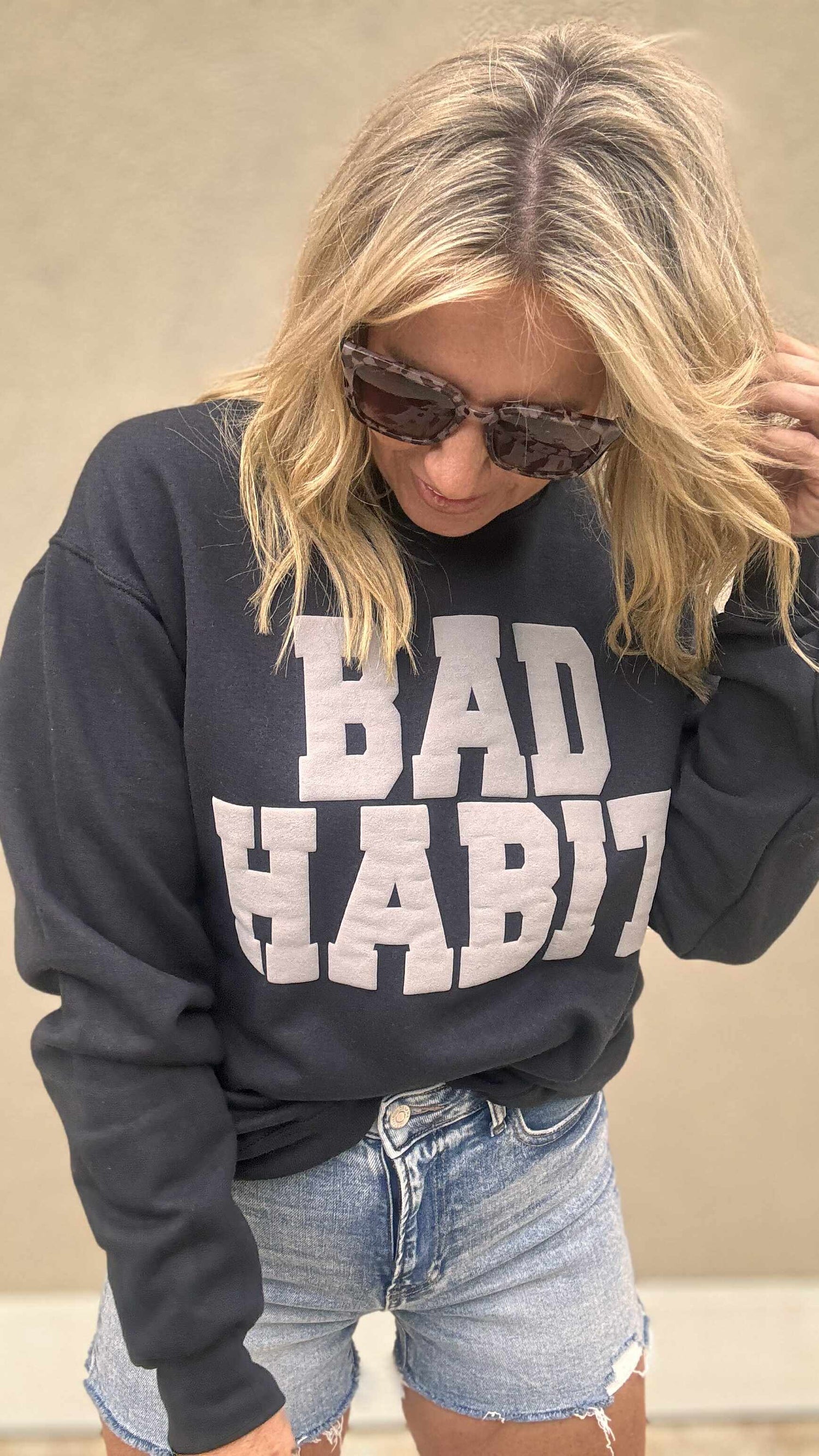 GRAPHIC SWEATSHIRTS