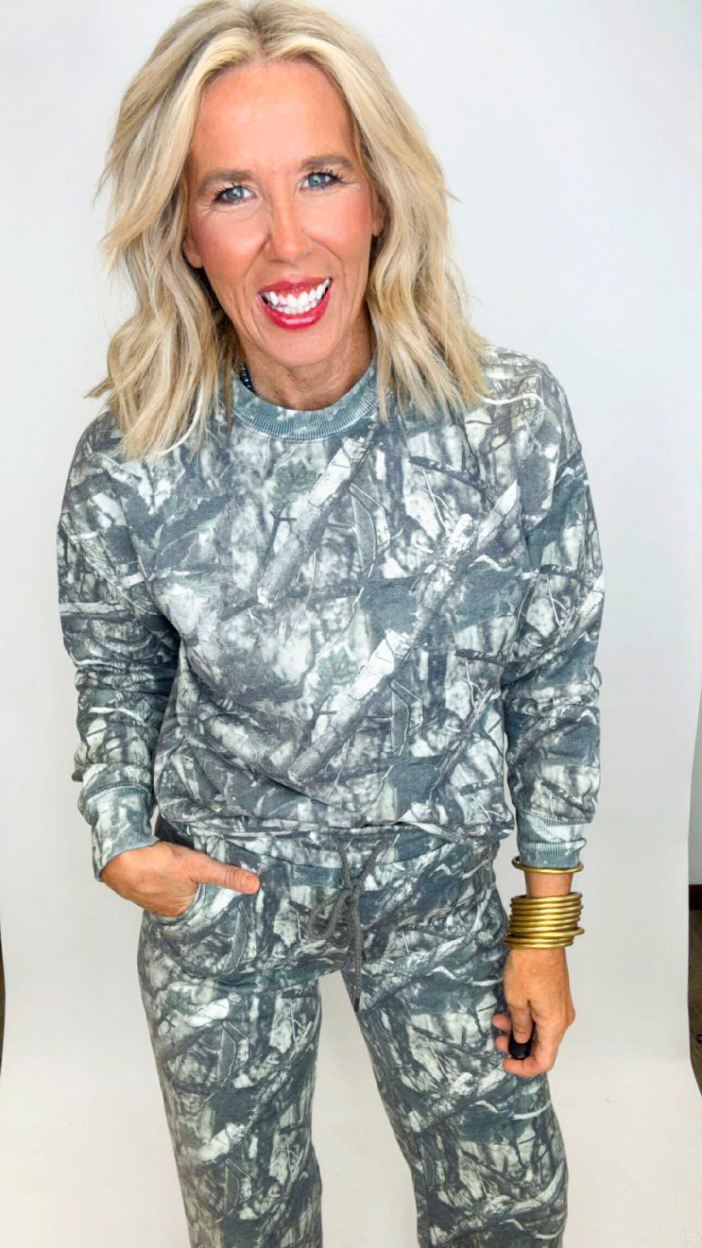 Fleece Camo Relaxed Fit Crew Neck Sweatshirt *DEAL*