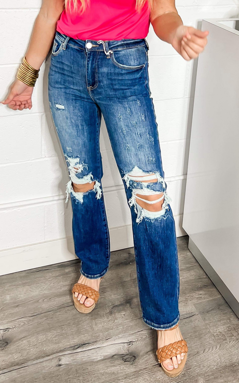 DISTRESSED LOOSE FIT STRAIGHT LEG JEANS - RISEN