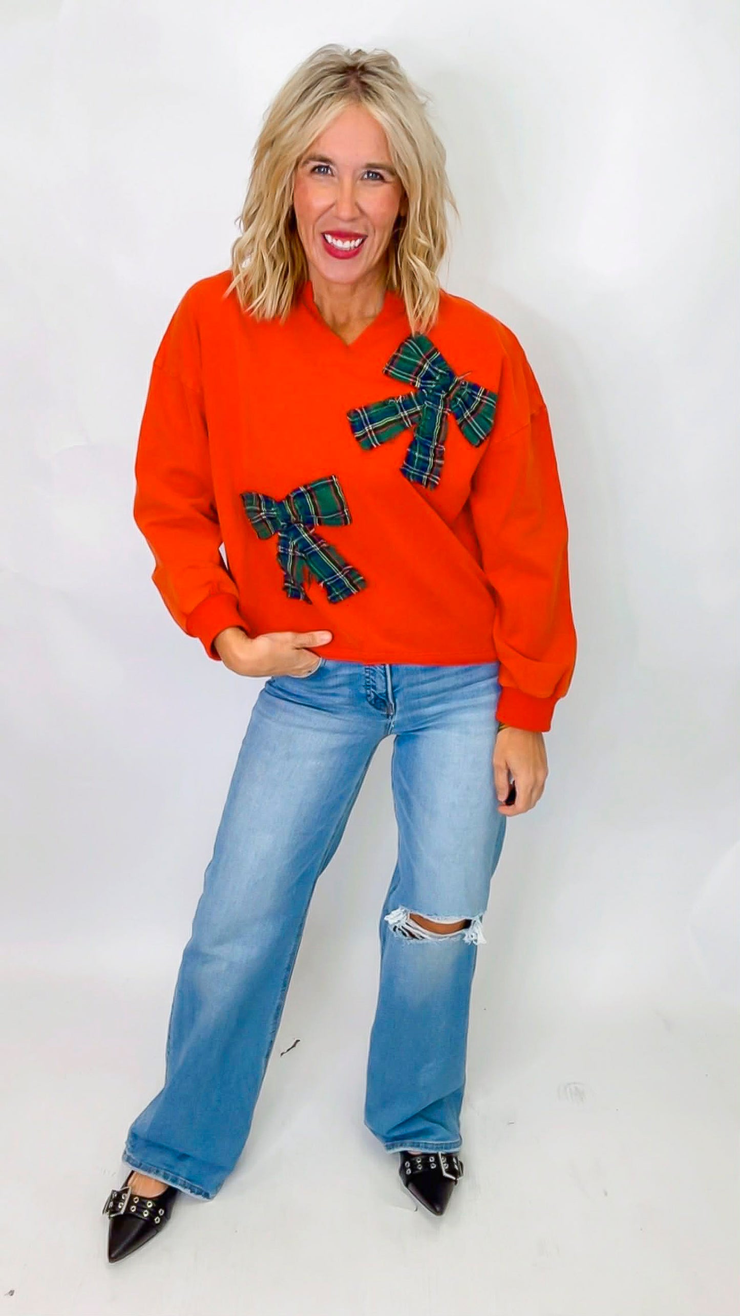 Christmas Plaid Bow Mineral Wash Sweatshirt