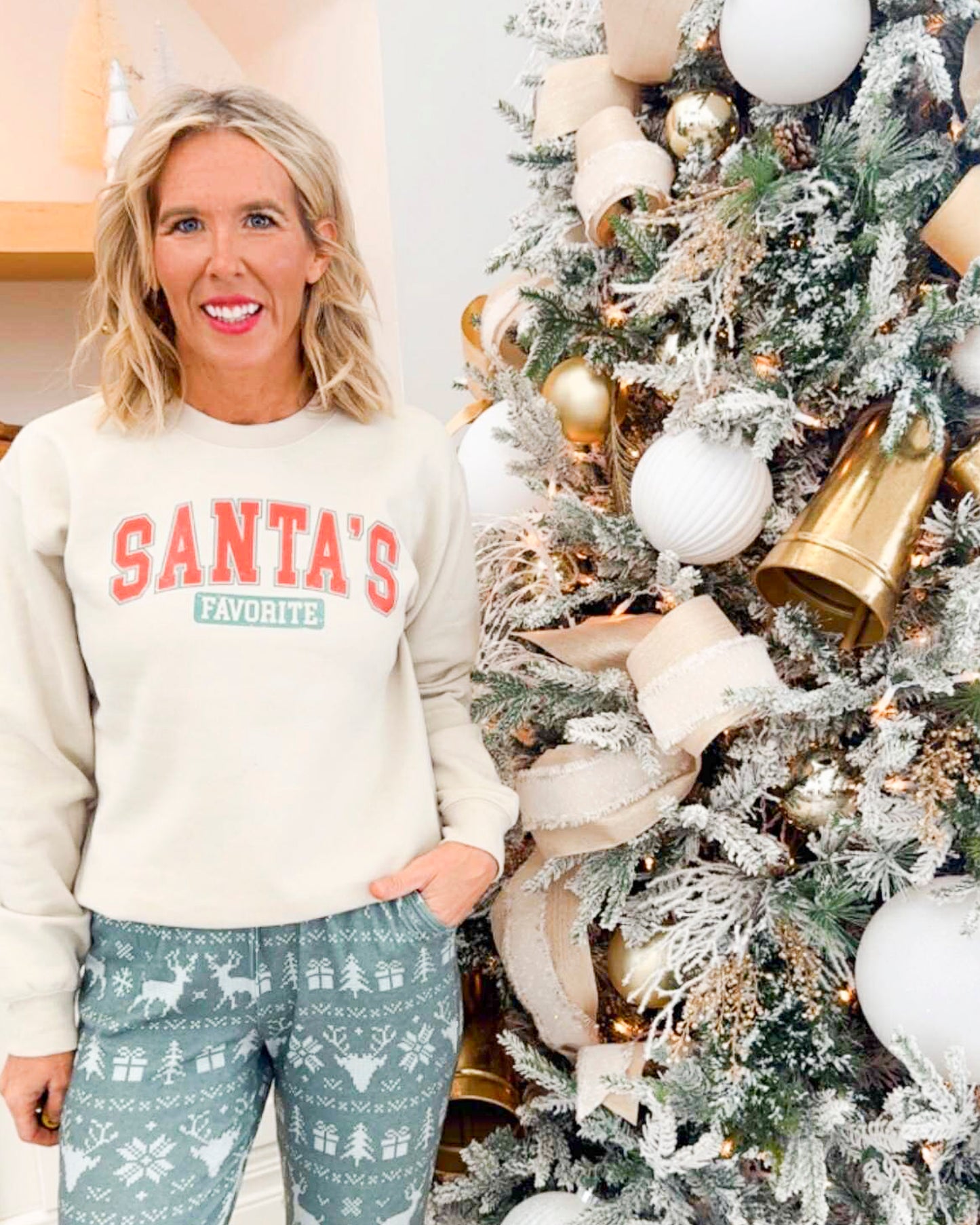 Santa's Favorite Crewneck Graphic Sweatshirt
