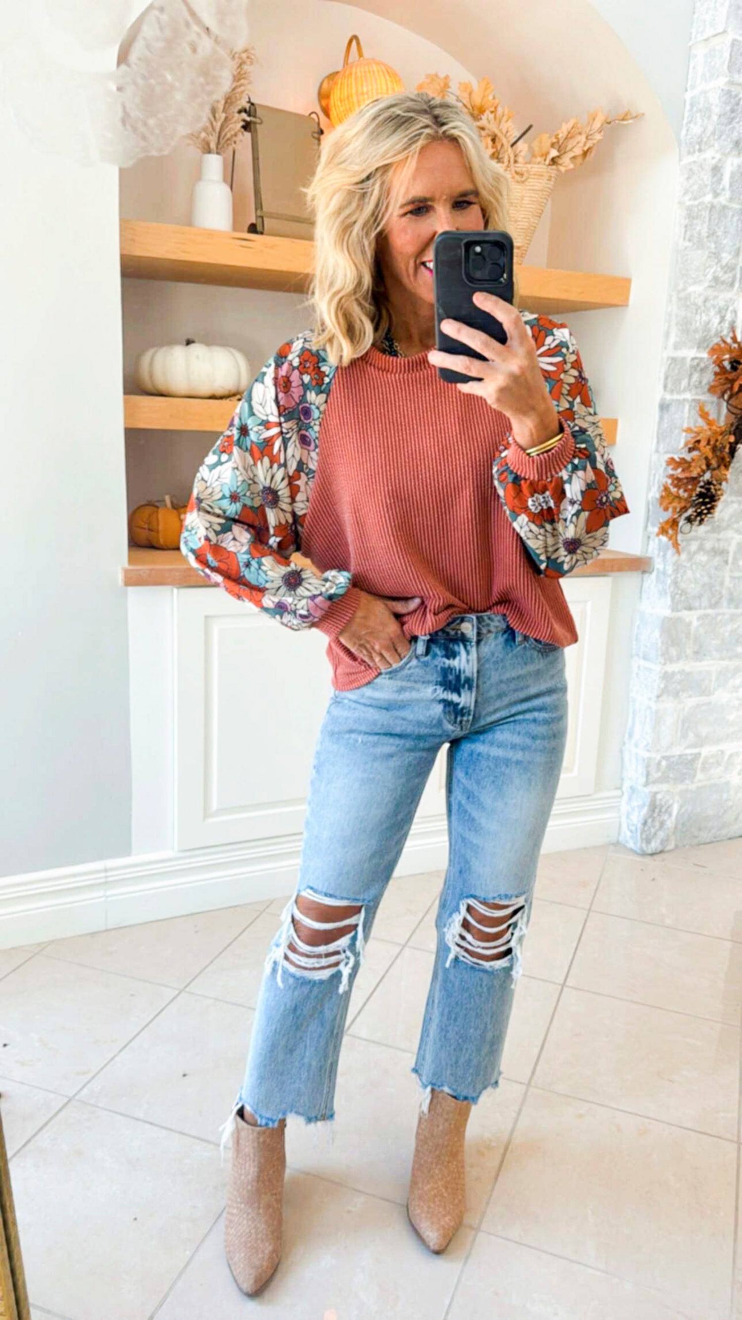 Dalia Floral Top (2 COLORS) – BAD HABIT BOUTIQUE