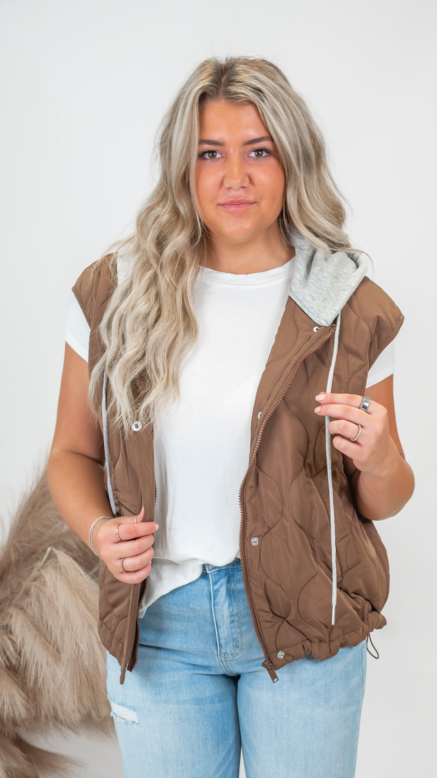 Quilted Drawstring Hooded Vest (2 COLORS)