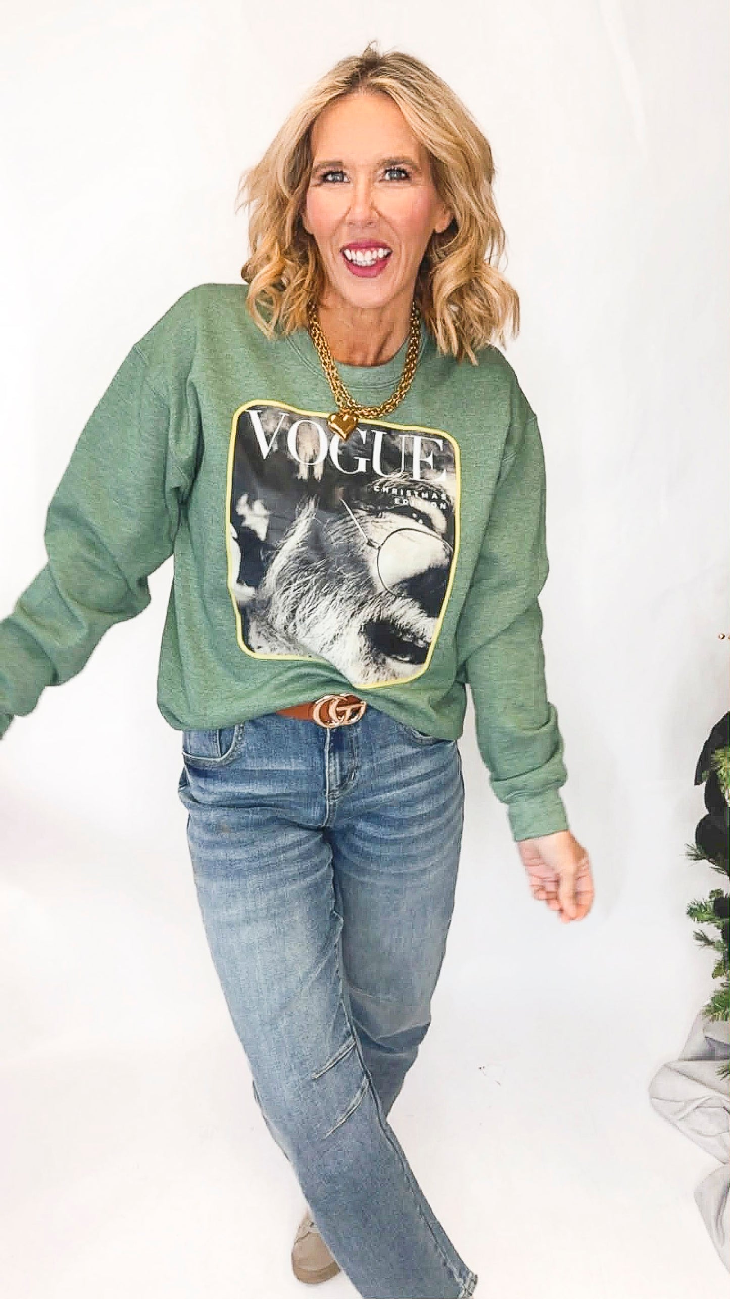 Vogue Santa Crewneck Graphic Sweatshirt *