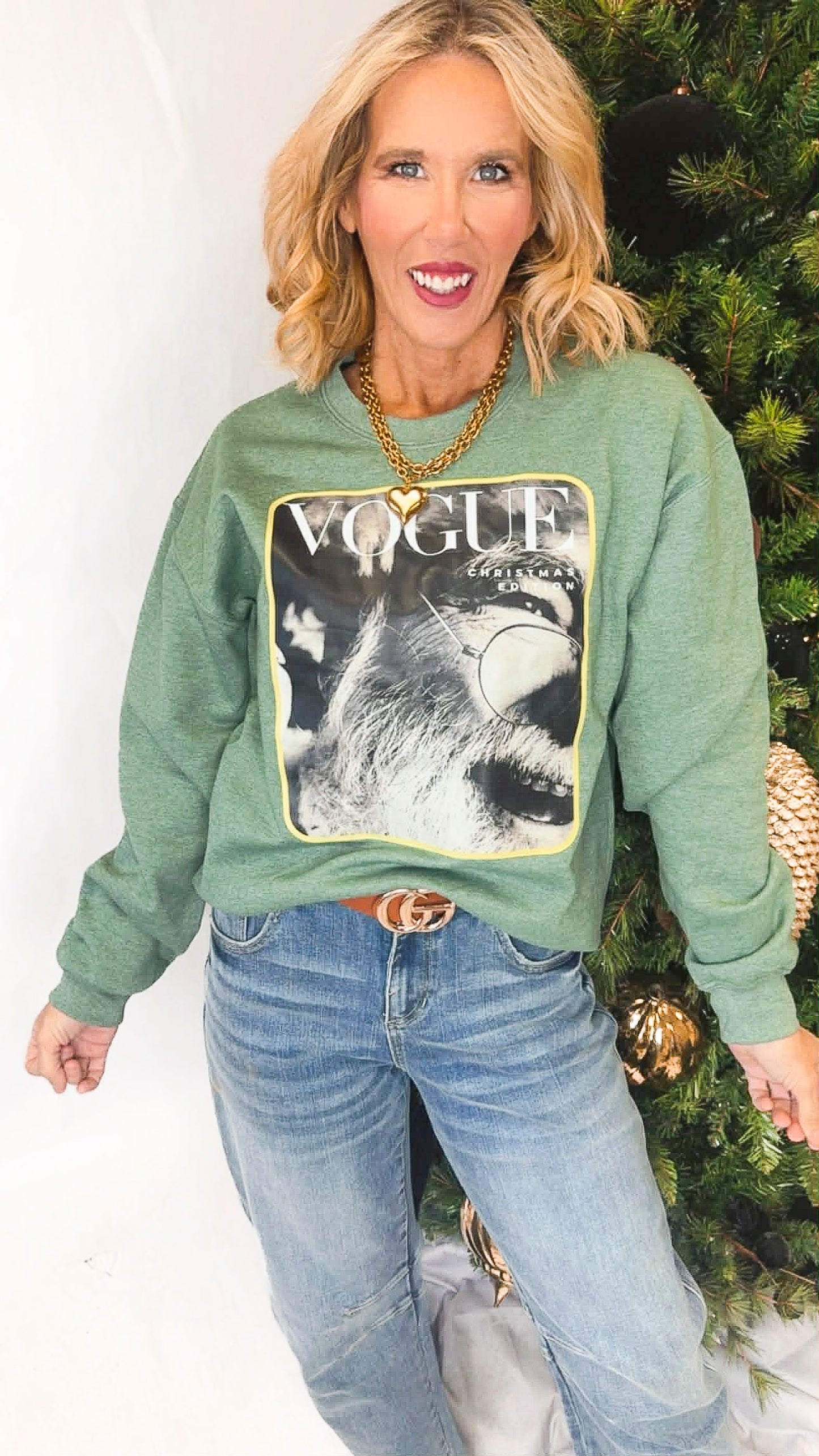 Vogue Santa Crewneck Graphic Sweatshirt *