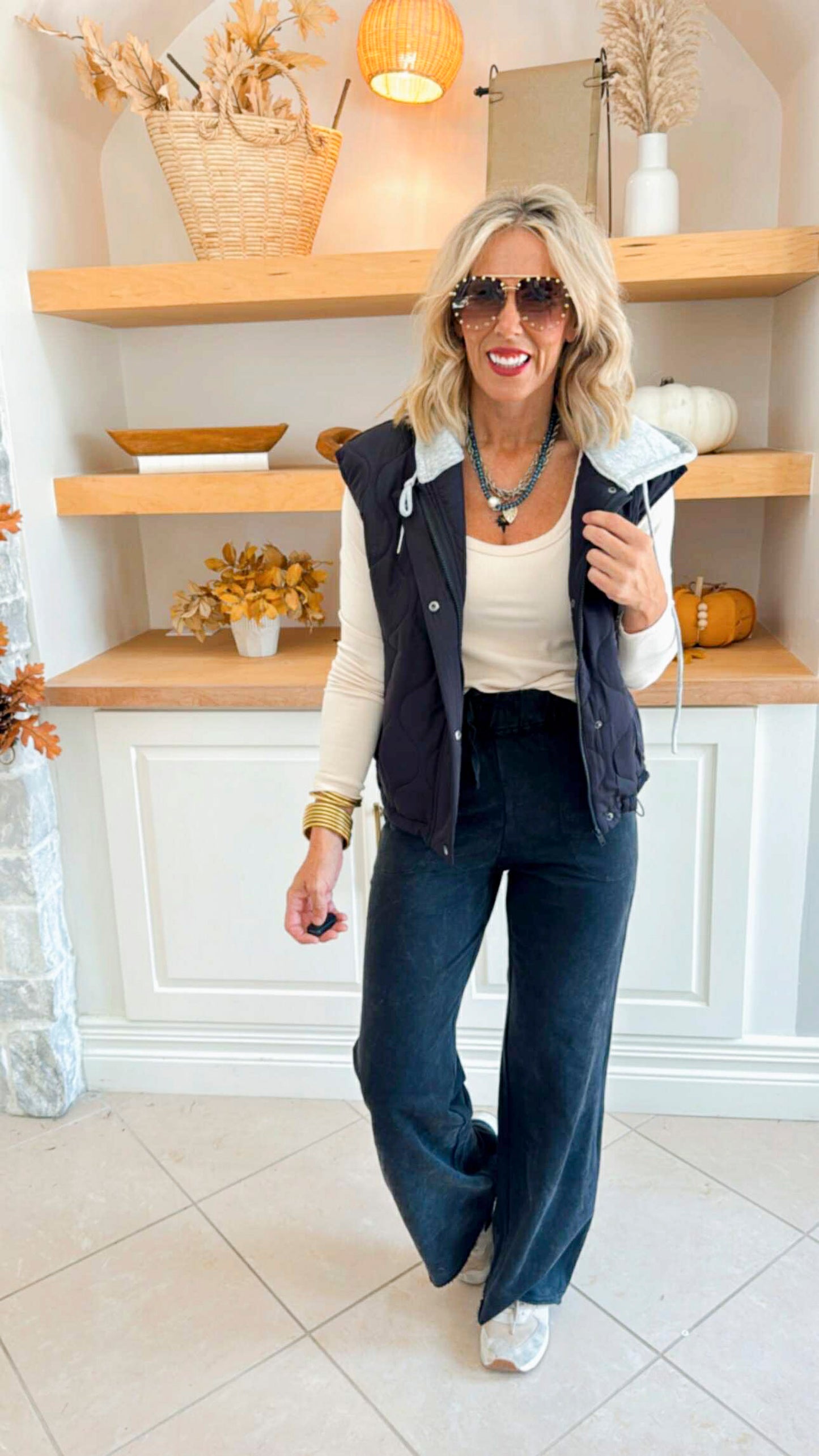 Quilted Drawstring Hooded Vest (2 COLORS)