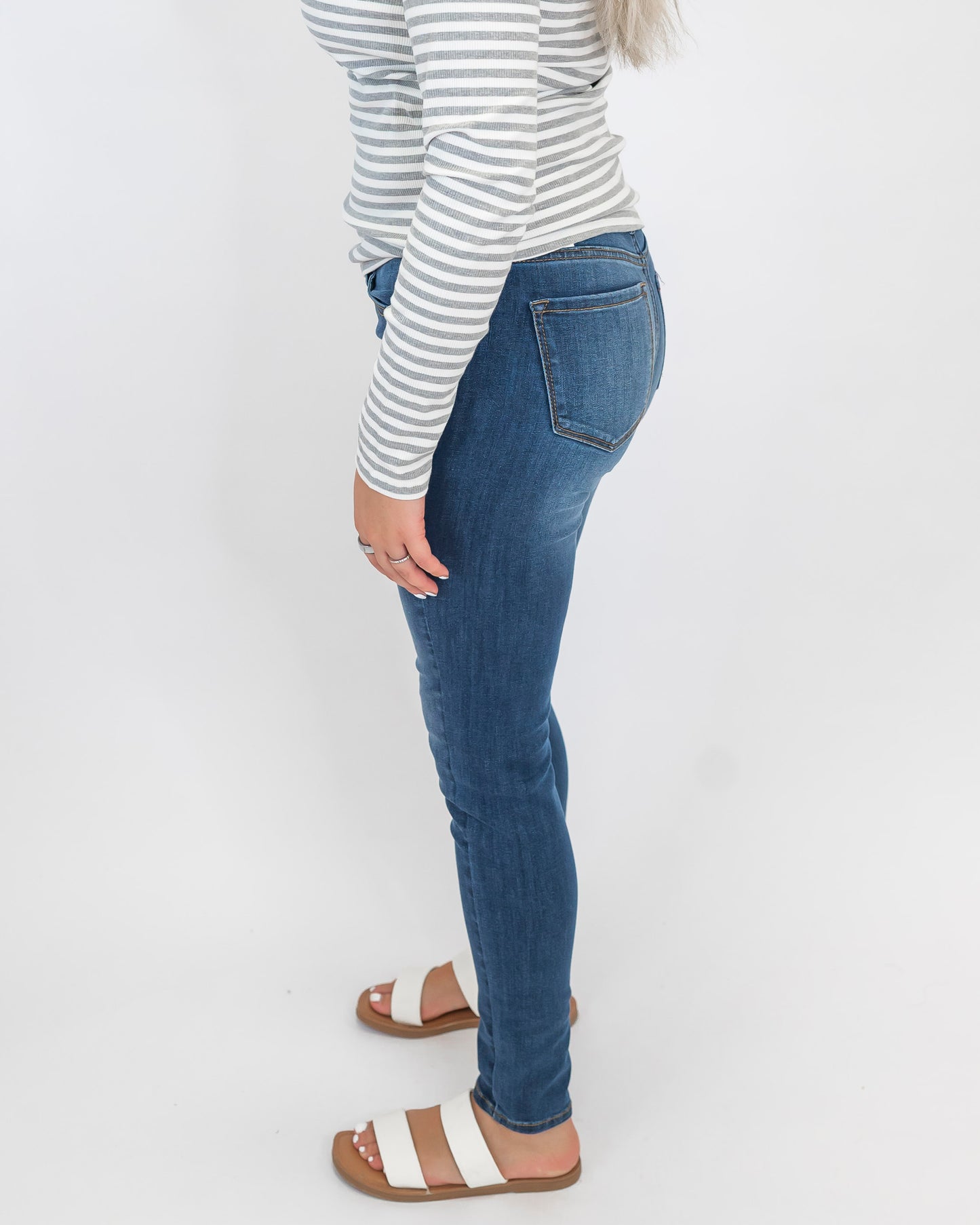 Medium Wash Mid Rise Super Skinny Denim Jeans | Kan Can