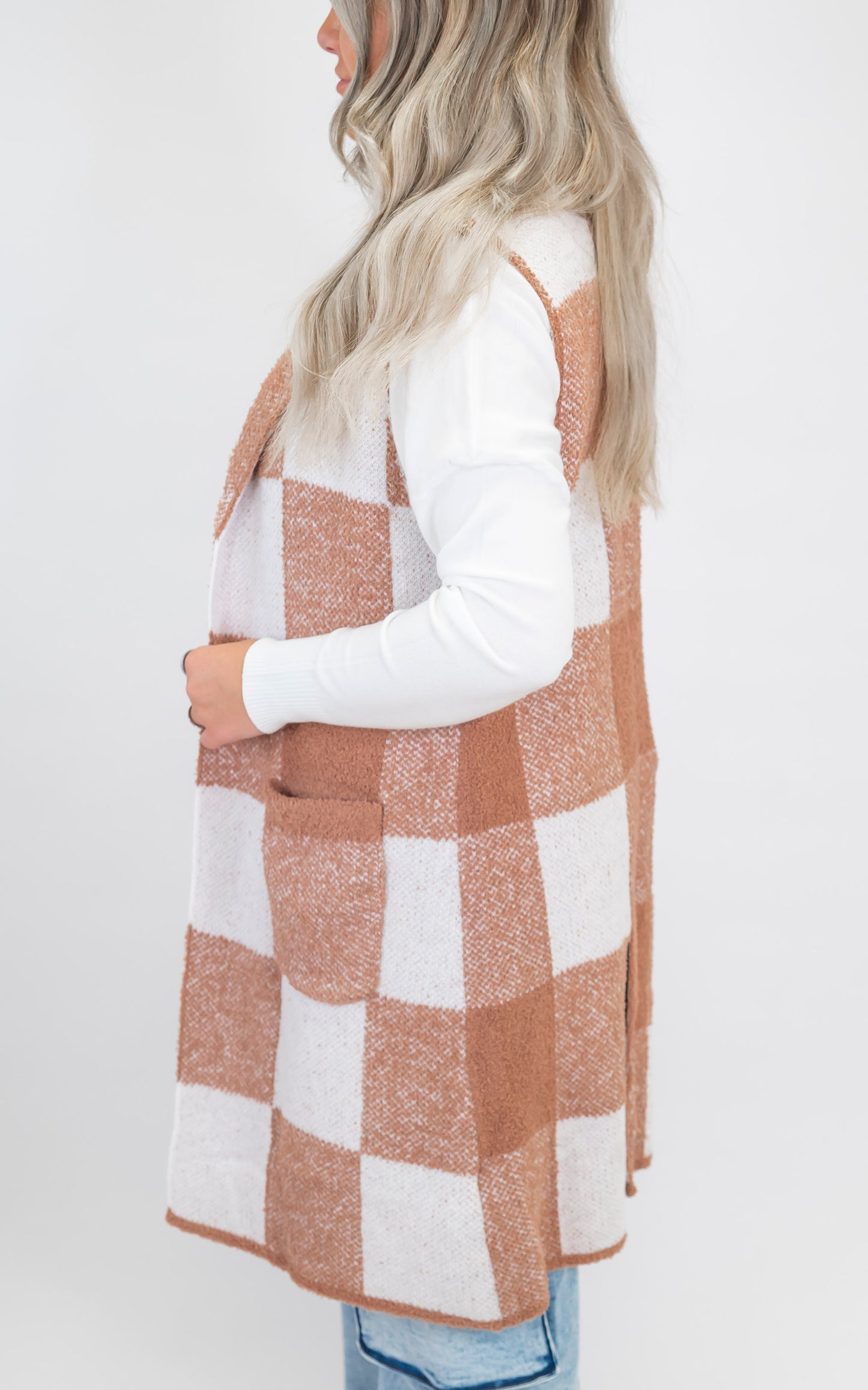 Mocha Checked Long Sweater Vest | SALTY WAVE