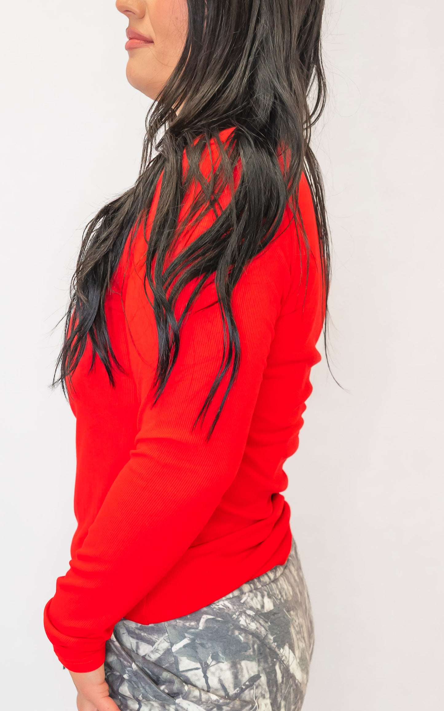 Hold Tight Scoop Neck Long Sleeve Top | SALTY WAVE