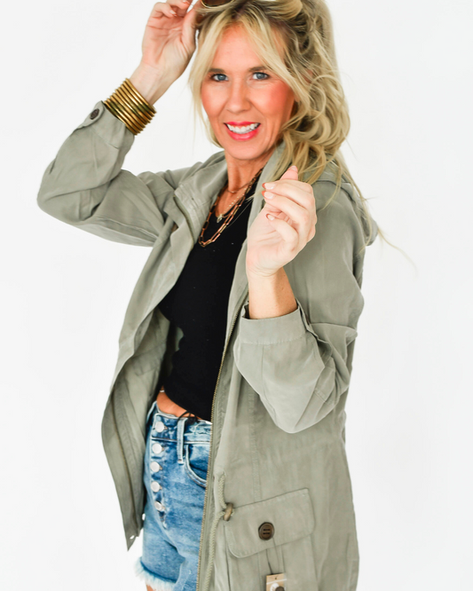 Hooded Anorak Jacket With Cargo Pockets