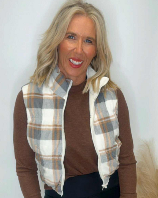 Ivory Full-zip Reversible Plaid Puffer Vest *DEAL*
