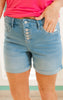 4 BUTTON DENIM SHORTS 