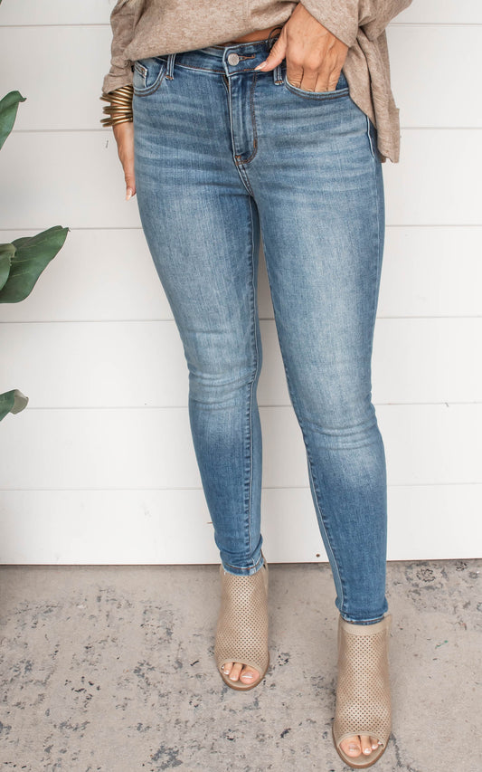 Mid Rise Vintage Skinny Denim Jeans - Judy Blue