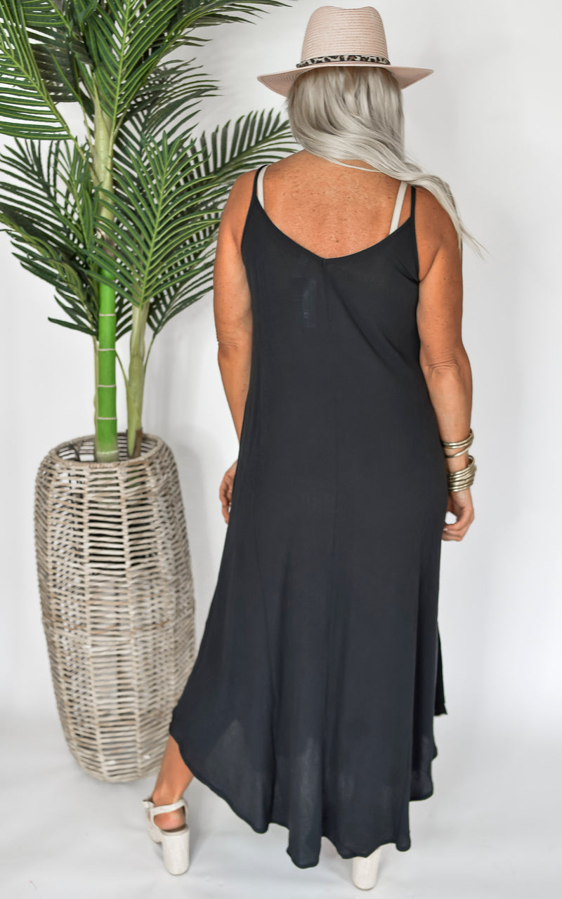 The Cassie Woven Crinkle Cami Maxi Dress