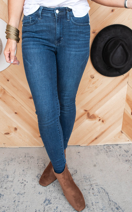 Mid-Rise Classic Crinkle Skinny Denim Jean | Judy Blue