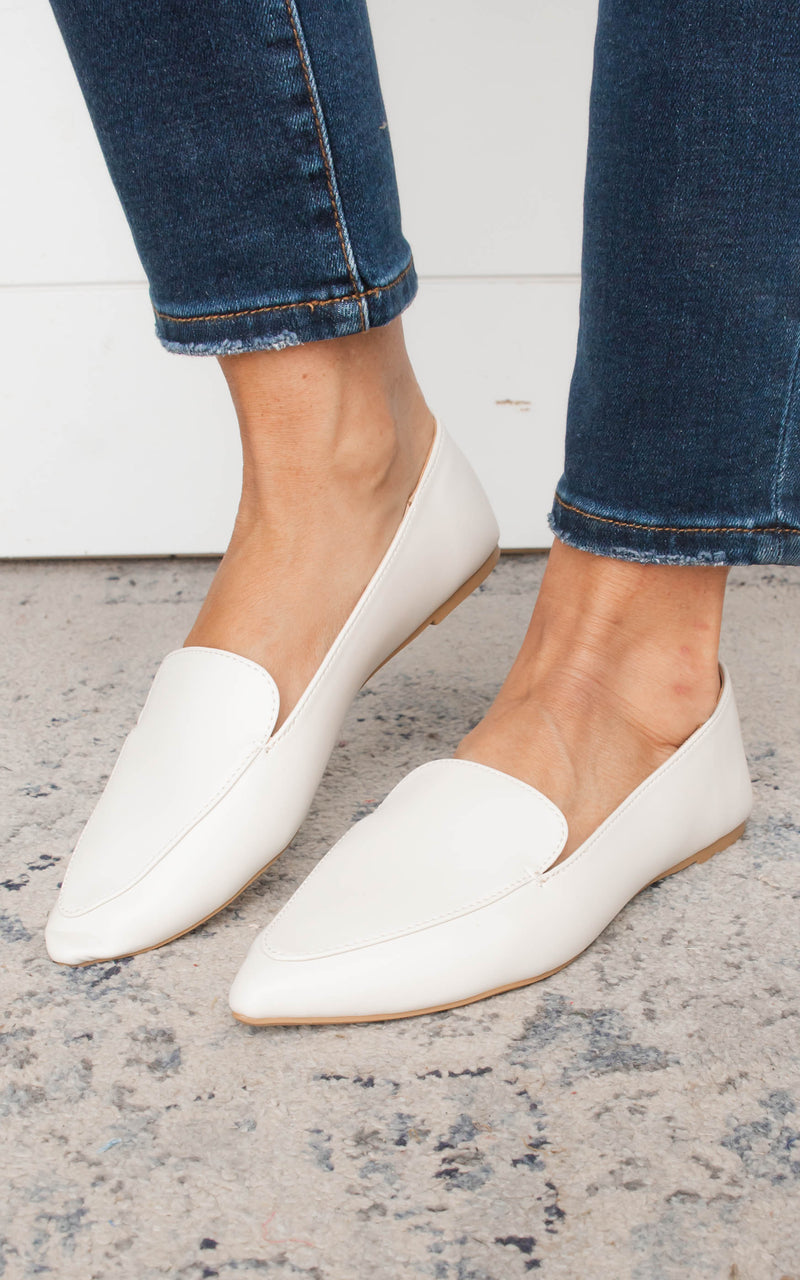 Women's Pointy Slip On Loafers | OFF WHITE