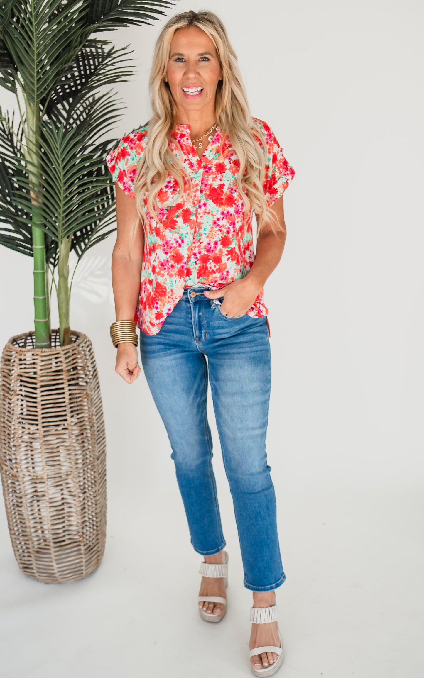 The Lizzy Free to Be Short Sleeve Blouse Top - Final Sale