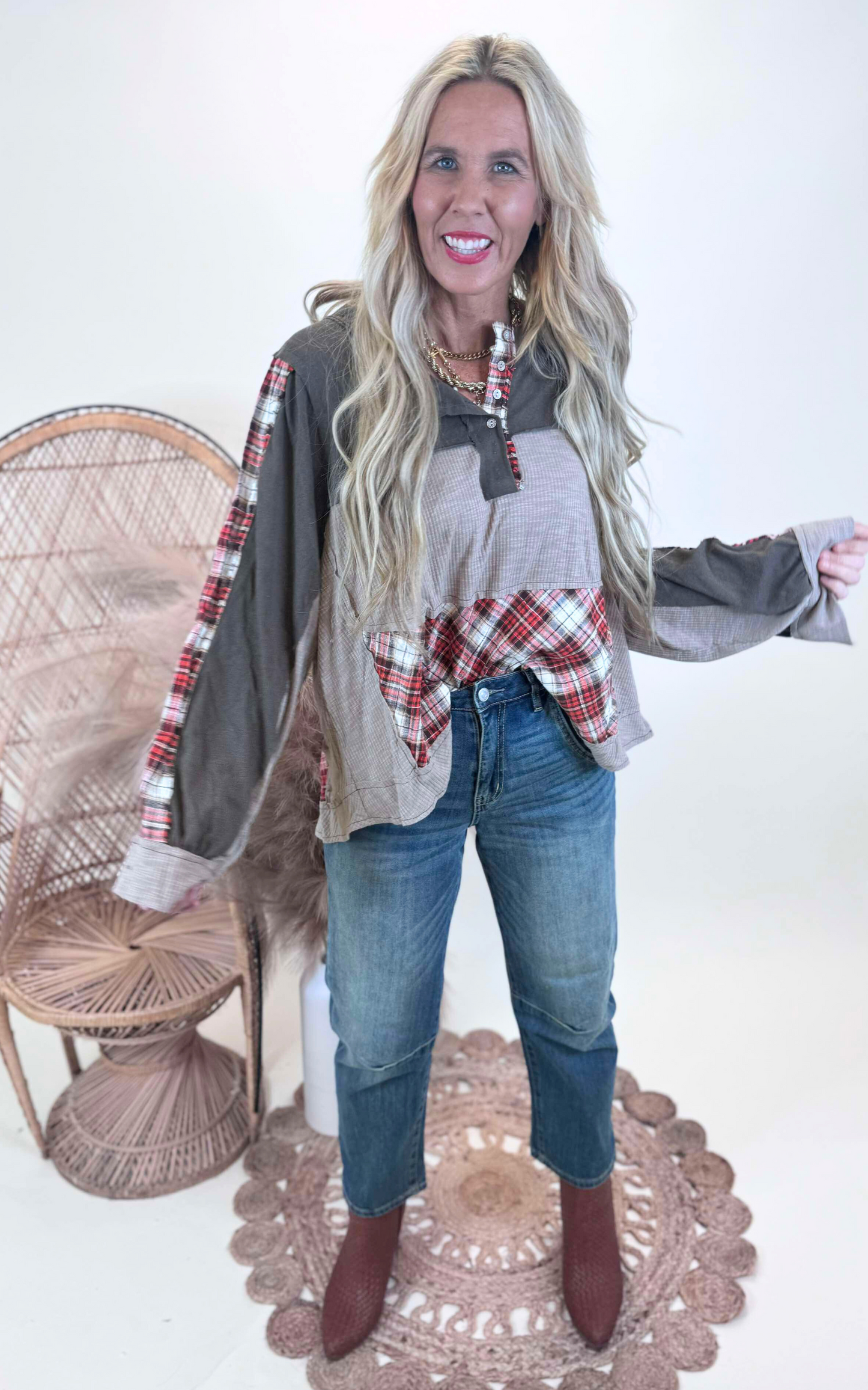 Moss Charcoal Mixed Plaid Top | POL