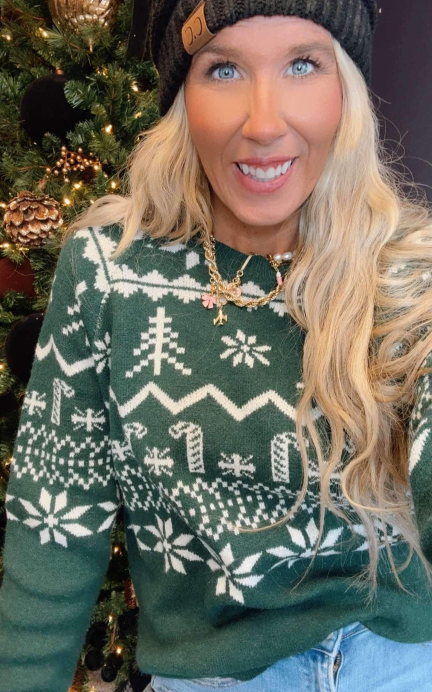 Christmas Oh Christmas Hunter Green Sweater Top