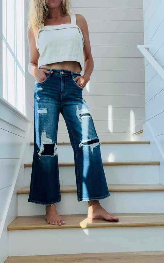 HIGH RISE PATCH DETAILED CROP STRAIGHT JEANS | RISEN - Final Sale