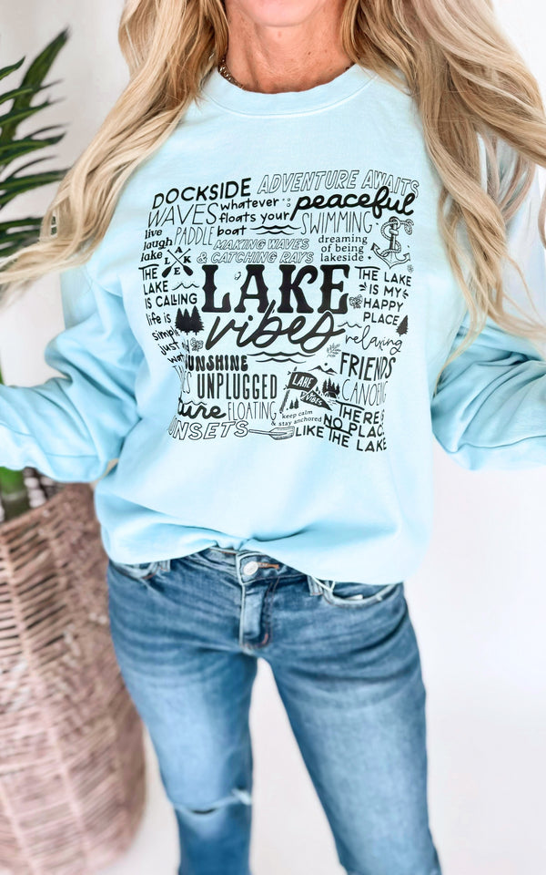 All the Lake Vibes Graphic Crewneck Sweatshirt