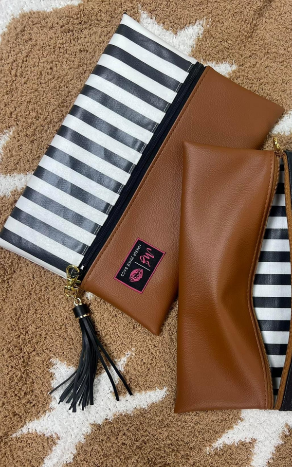 The Sara Stripes Collab Makeup Junkie Bag | MAKEUP JUNKIE