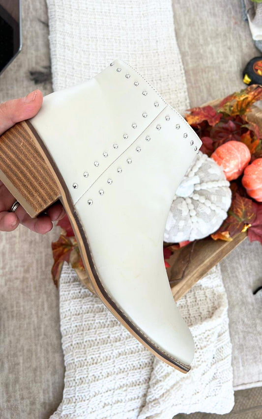 Corky Casanova Bootie - Ivory