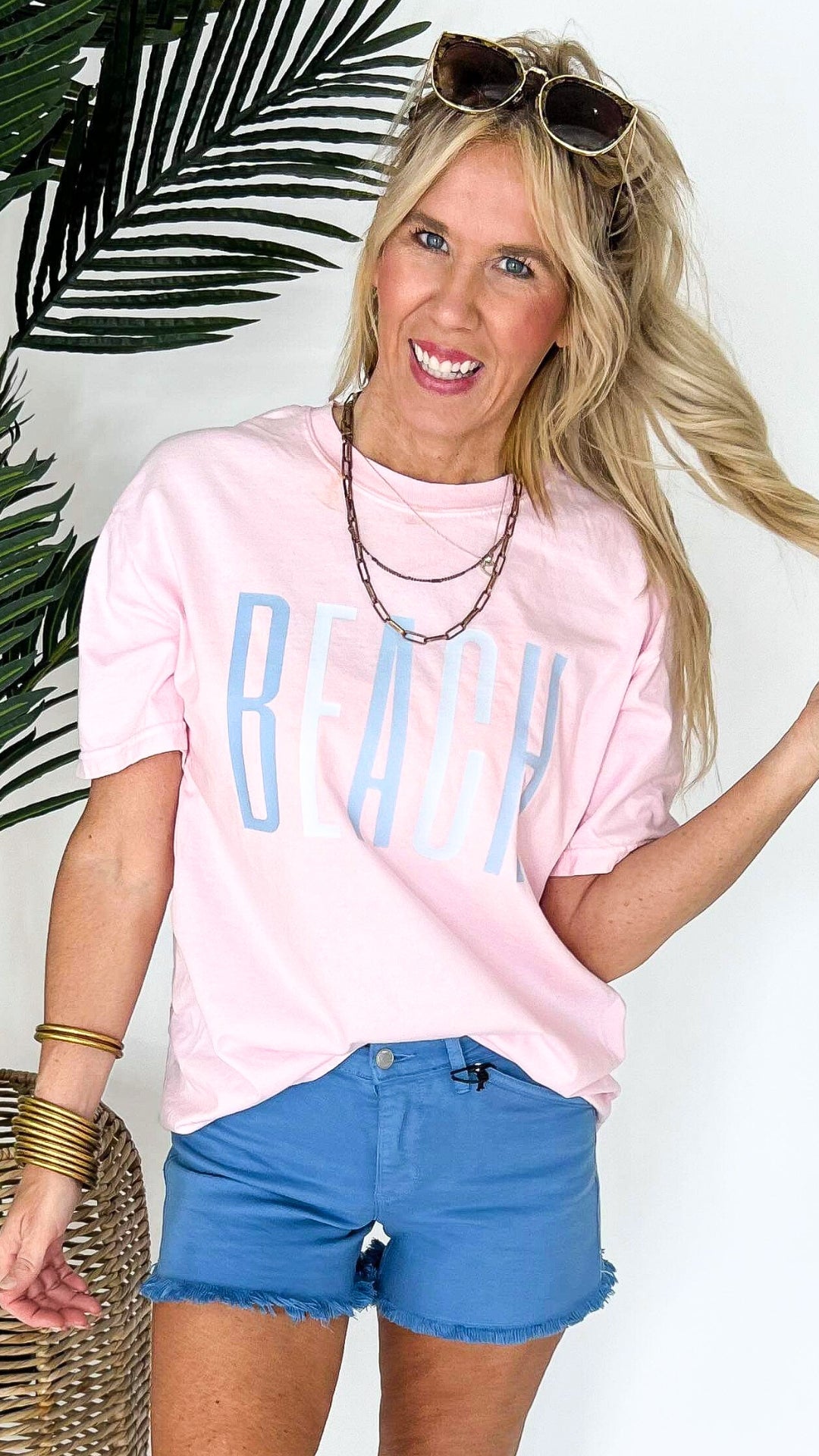 Light Pink BEACH Garment Dyed Graphic T-shirt**