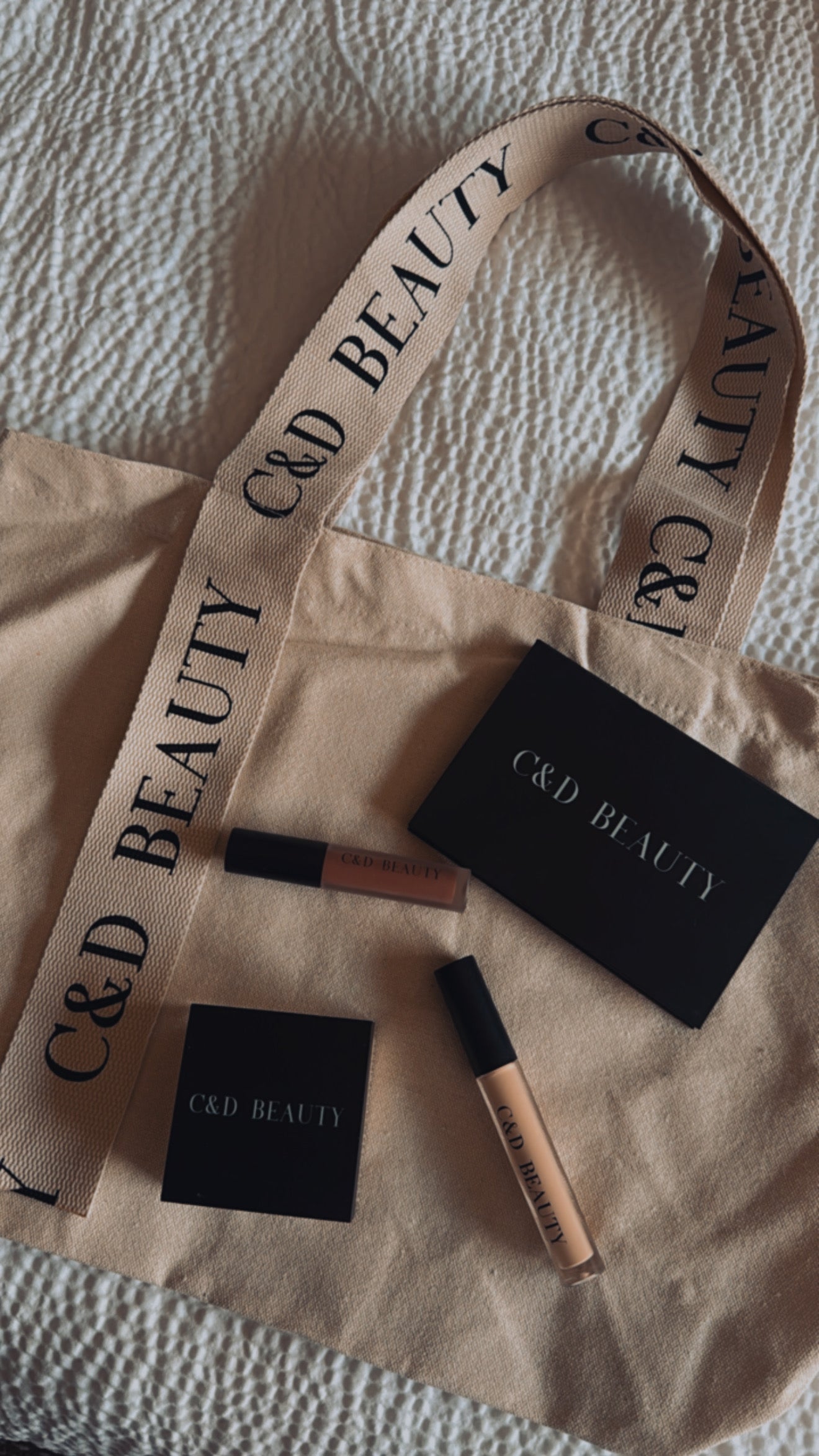 C & D Canvas Tote - C & D Beauty *30A SEPT PREORDER
