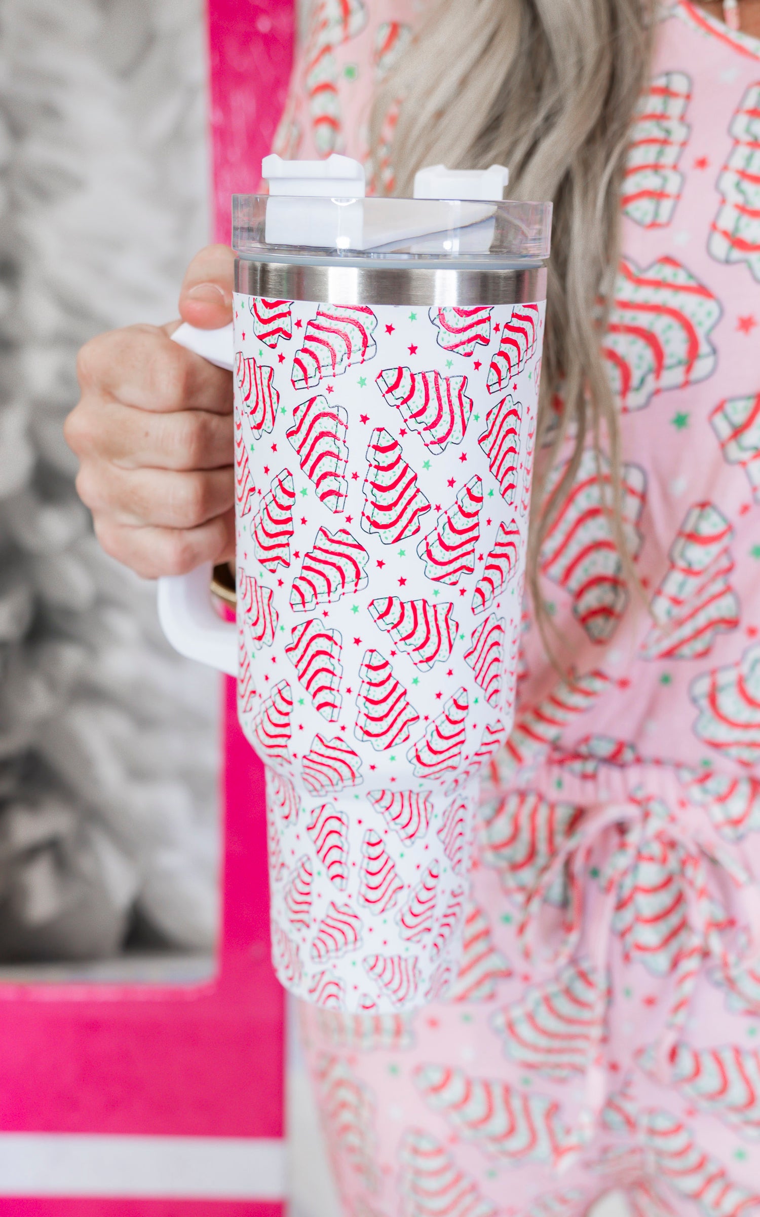 HOLIDAY TUMBLERS