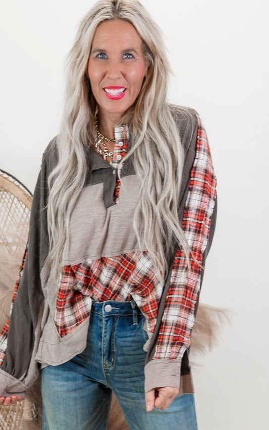 Moss Charcoal Mixed Plaid Top | POL