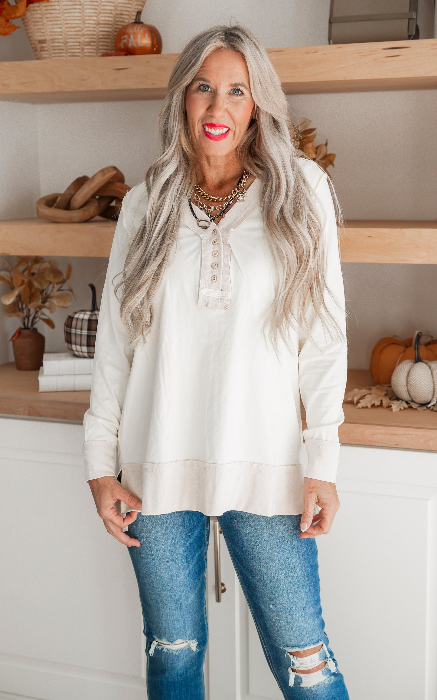 Cream Long Sleeve Solid Knit Pullover