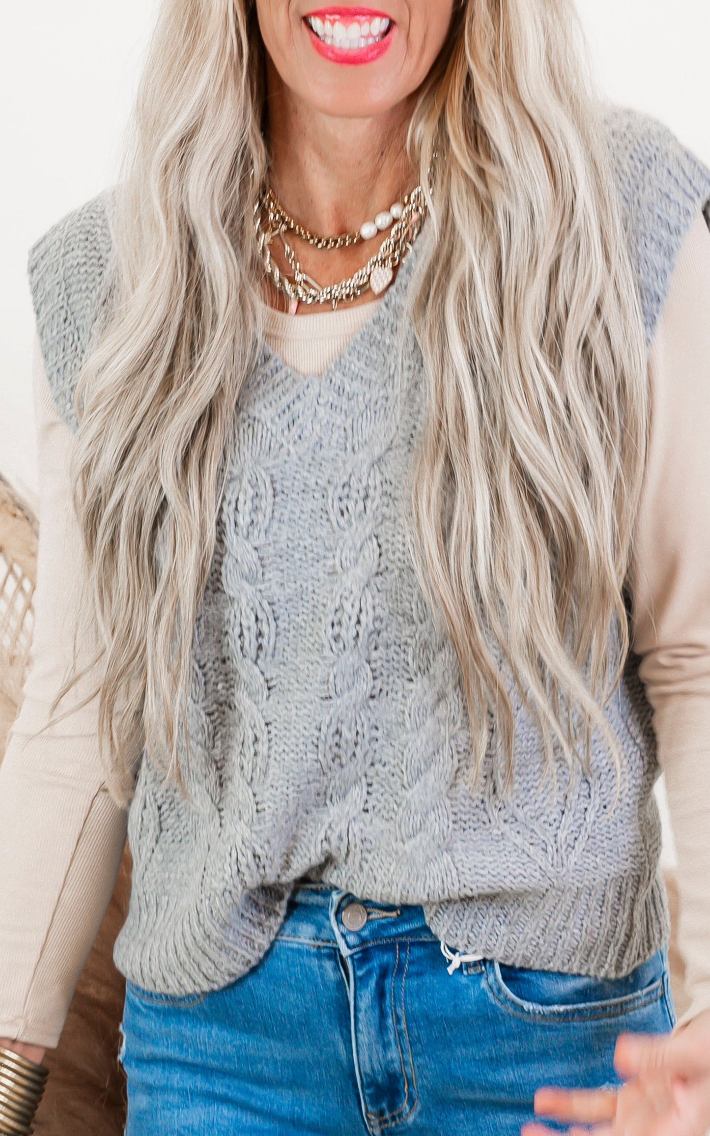 Chunky Cable Knit Sweater Vest