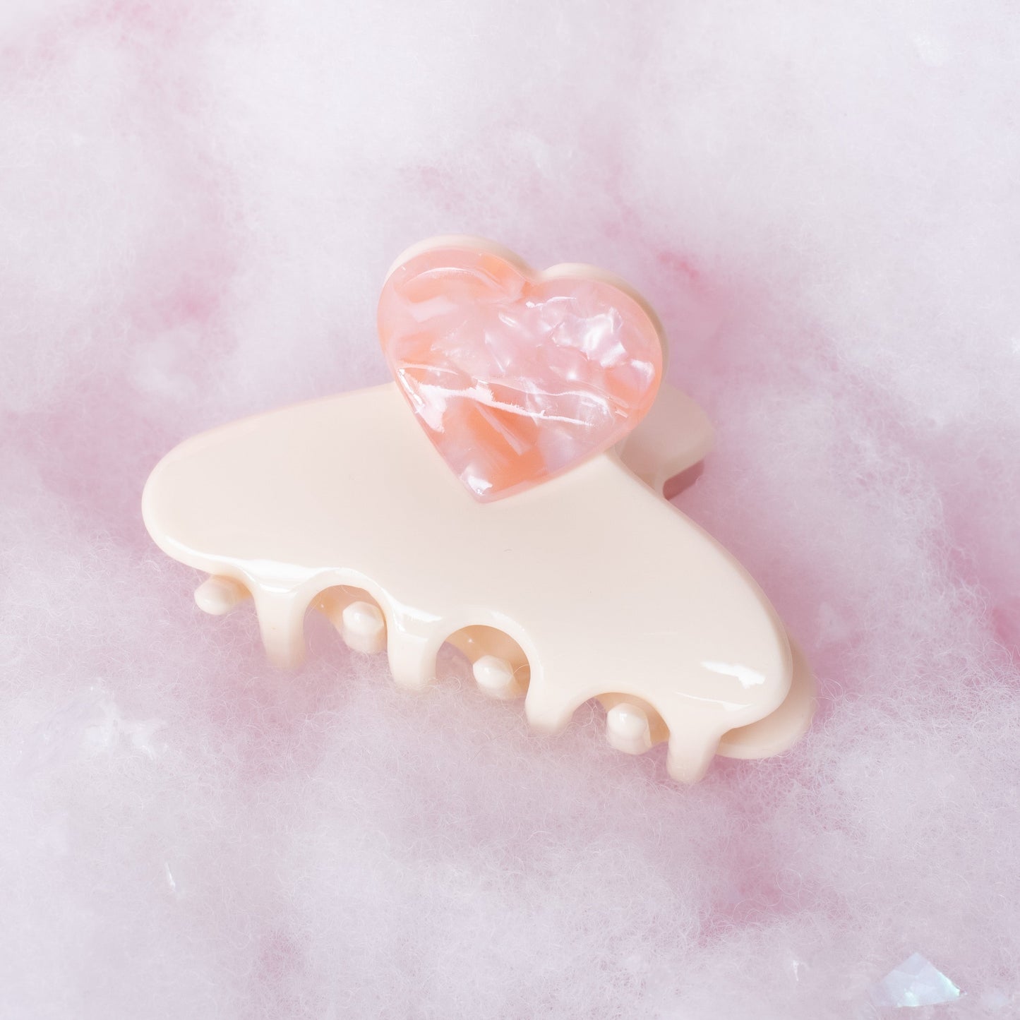 Rose Luv Hairclip | BEAUT *30A JANUARY PREORDER